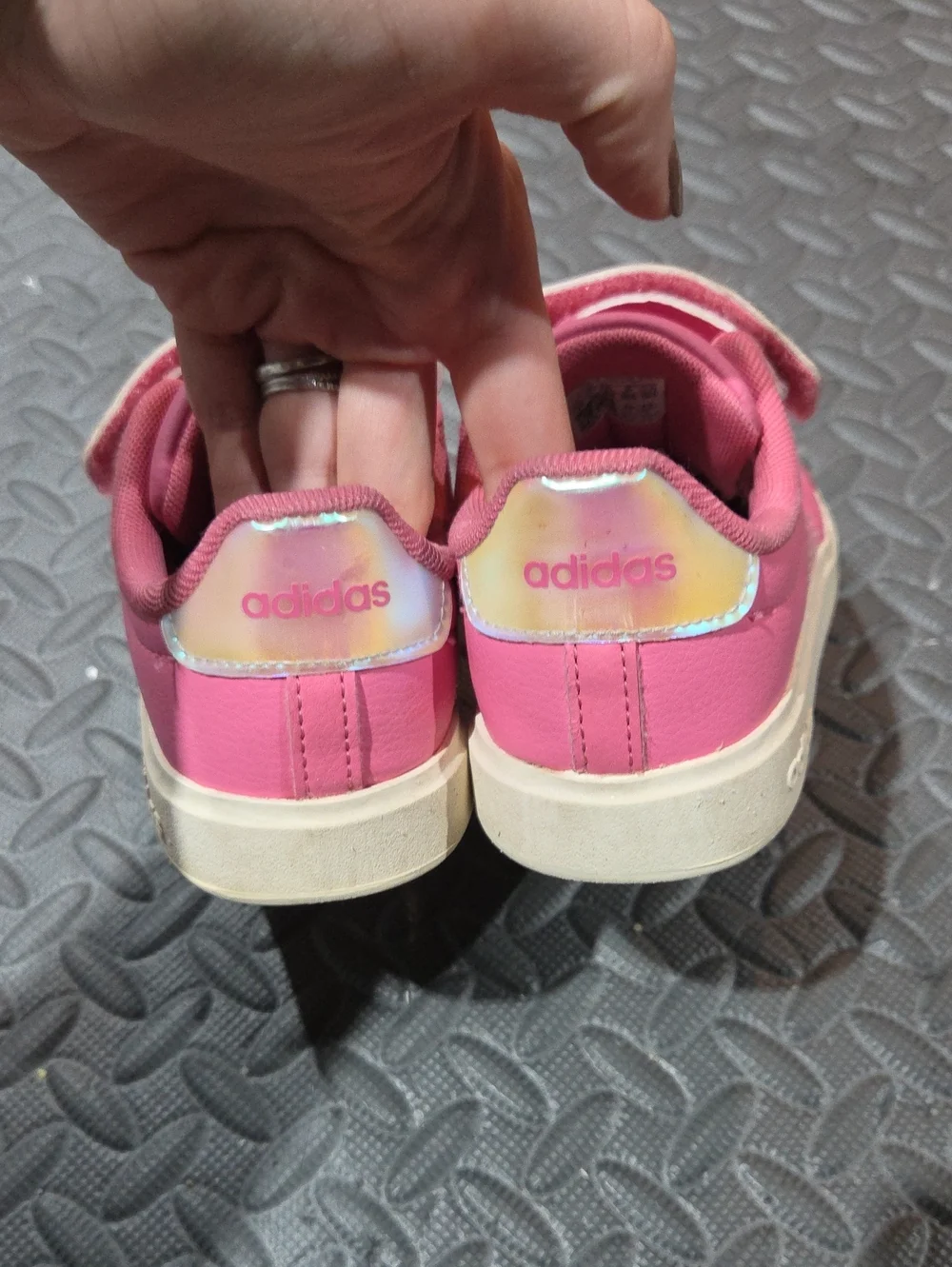 adidas pink kids